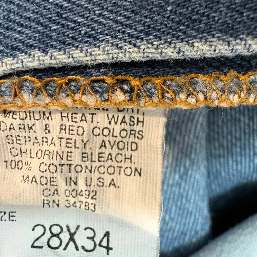 Vintage 80s Lee Riders Jeans 28x34 Measures 27x31 Medium Wash USA Made Denim